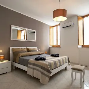 La Casa Nel Corso Apartment